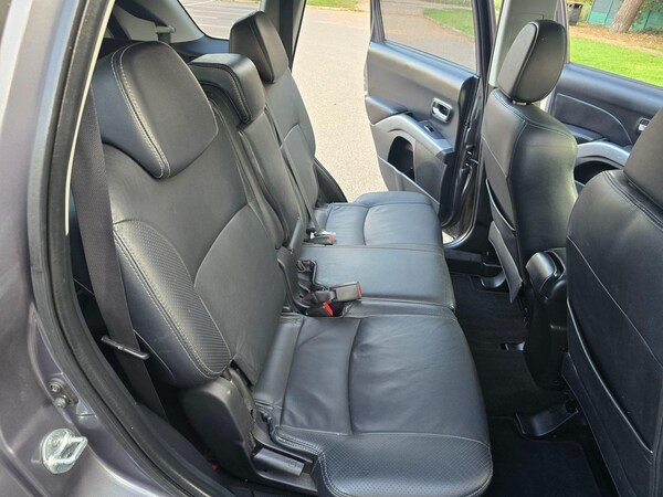 Used Mitsubishi Outlander 2008 for sale - 76247671: Photo 65