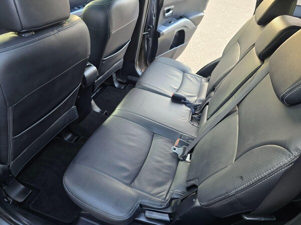 Used Mitsubishi Outlander 2008 for sale - 76247671: Photo 72