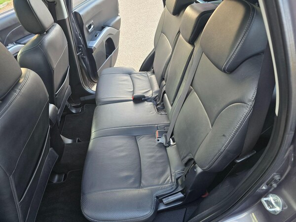 Used Mitsubishi Outlander 2008 for sale - 76247671: Photo 73