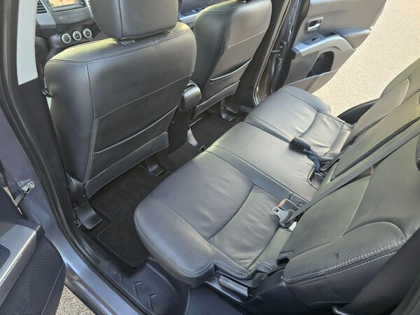 Used Mitsubishi Outlander 2008 for sale - 76247671: Photo 74