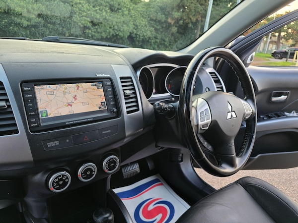 Used Mitsubishi Outlander 2008 for sale - 76247671: Photo 86