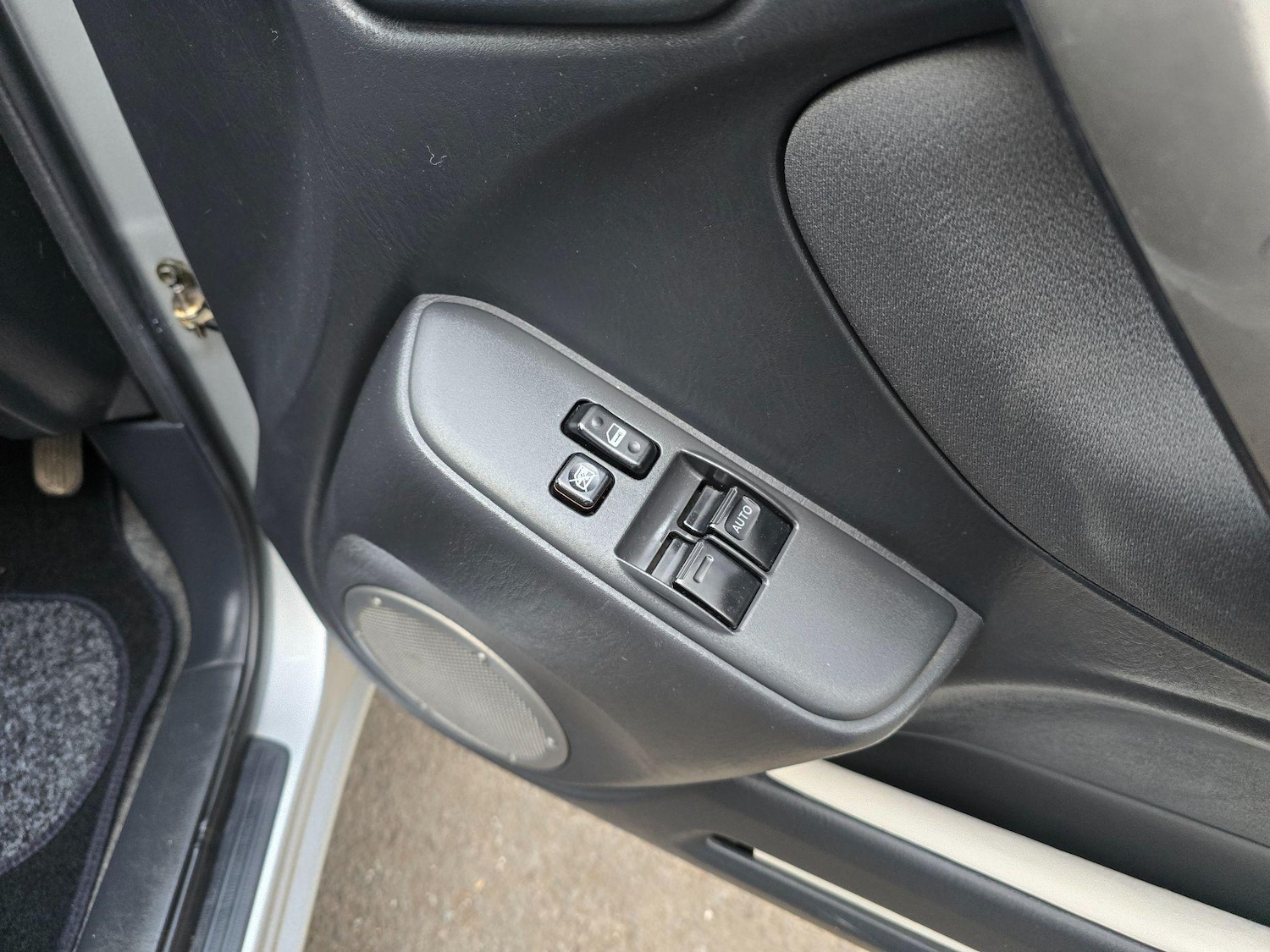 Vehicle 77