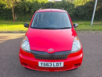 Used Toyota Yaris Verso 2001 for sale - 76060927: Photo