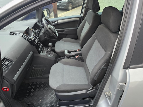 Used Vauxhall Zafira 2014 for sale - 76099399: Photo 23