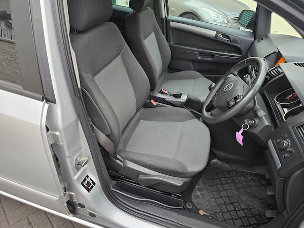 Used Vauxhall Zafira 2014 for sale - 76099399: Photo 30