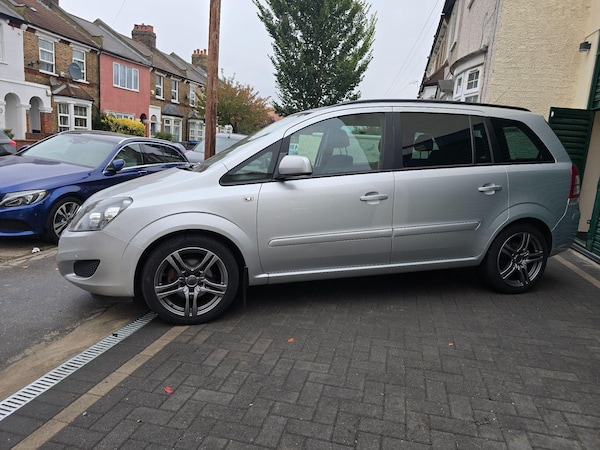 Used Vauxhall Zafira 2014 for sale - 76099399: Photo 5
