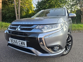 Used Mitsubishi Outlander 2016 for sale - 76060913: Photo