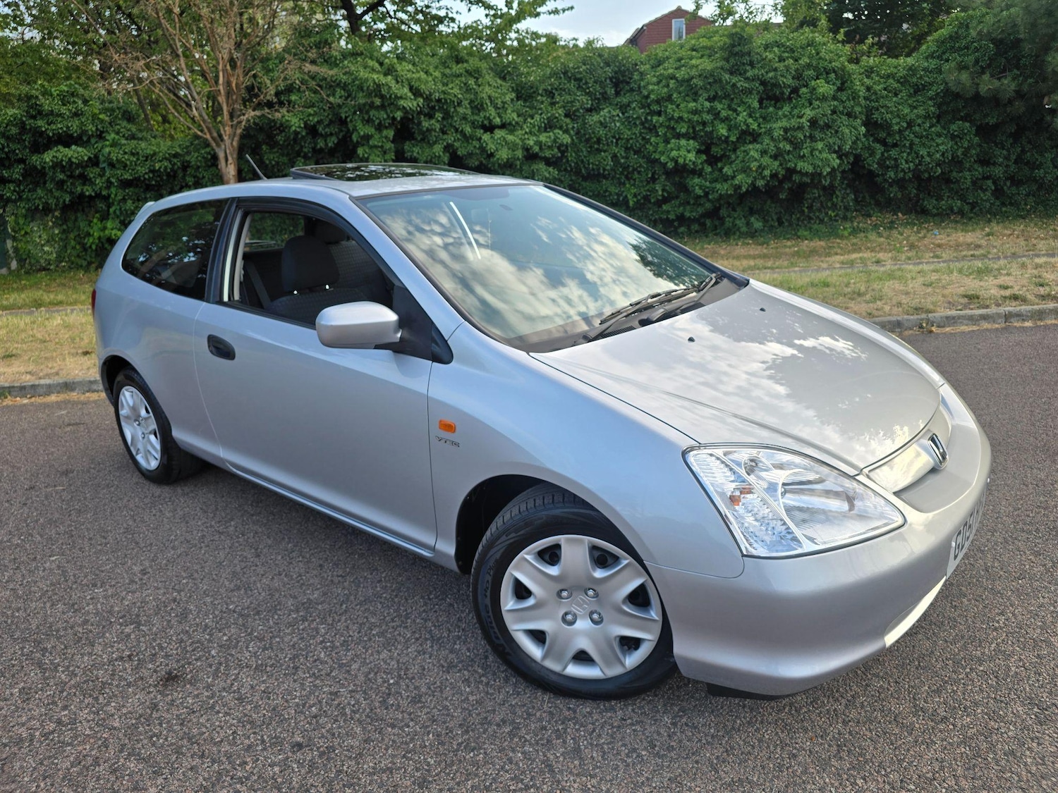 Vehicle 28