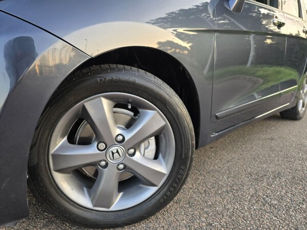 Used Honda FR-V 2009 for sale - 76247426: Photo 14