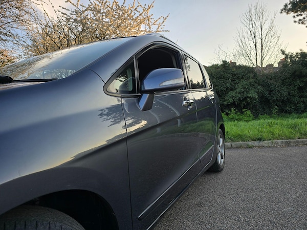 Used Honda FR-V 2009 for sale - 76247426: Photo 15