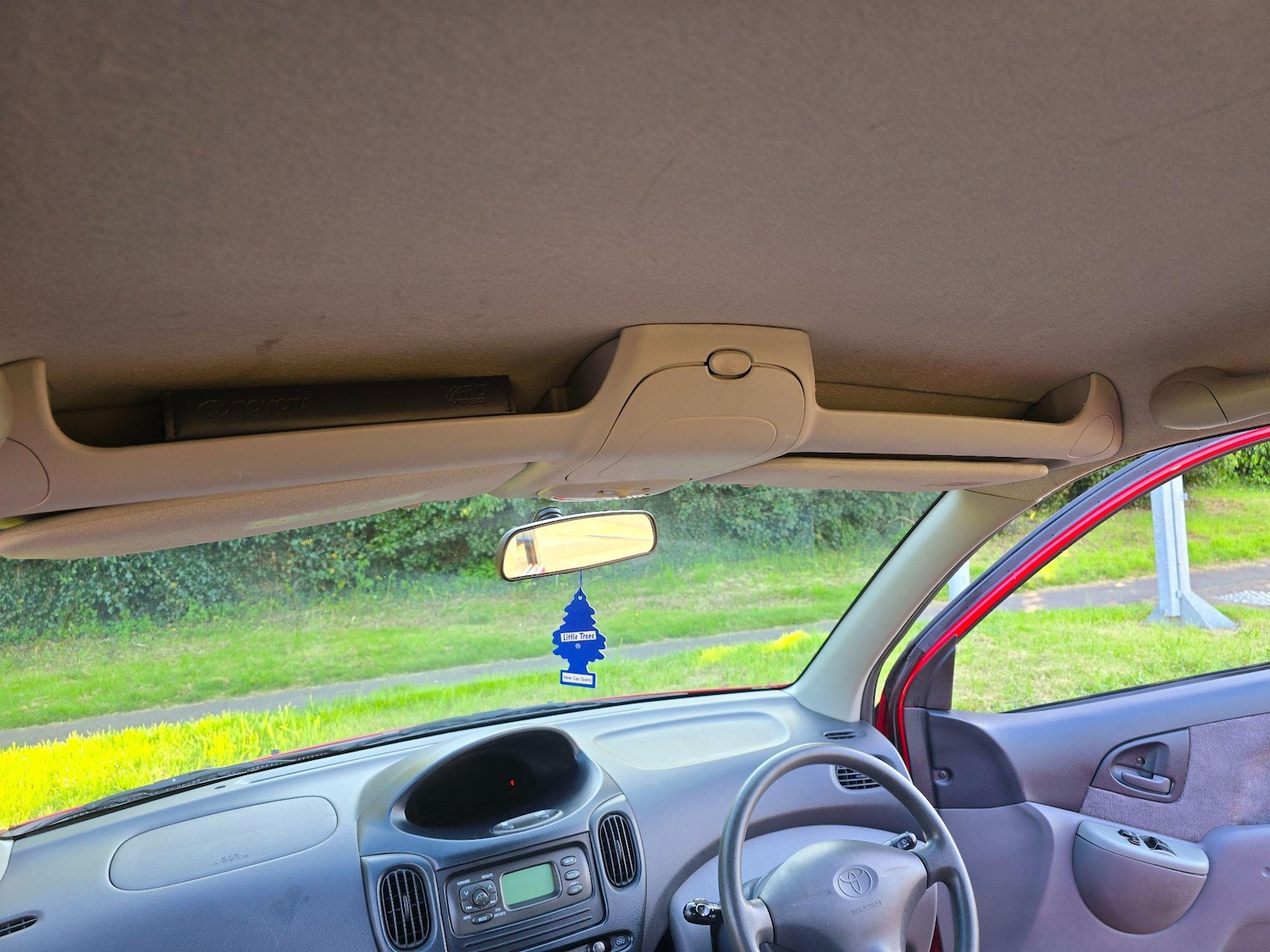 Used Toyota Yaris Verso 2001 for sale - 76585478: Photo 34