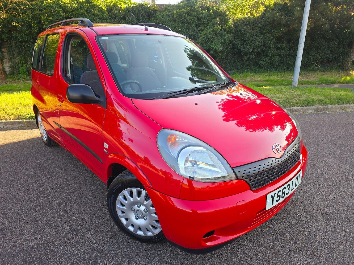 Used Toyota Yaris Verso 2001 for sale - 76585478: Photo 5