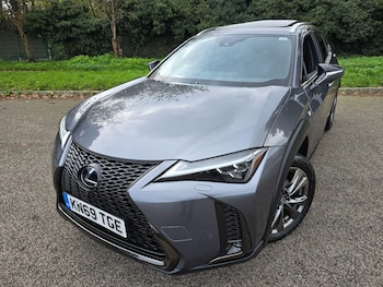 Used Lexus UX 2019 for sale - 76498631: Photo