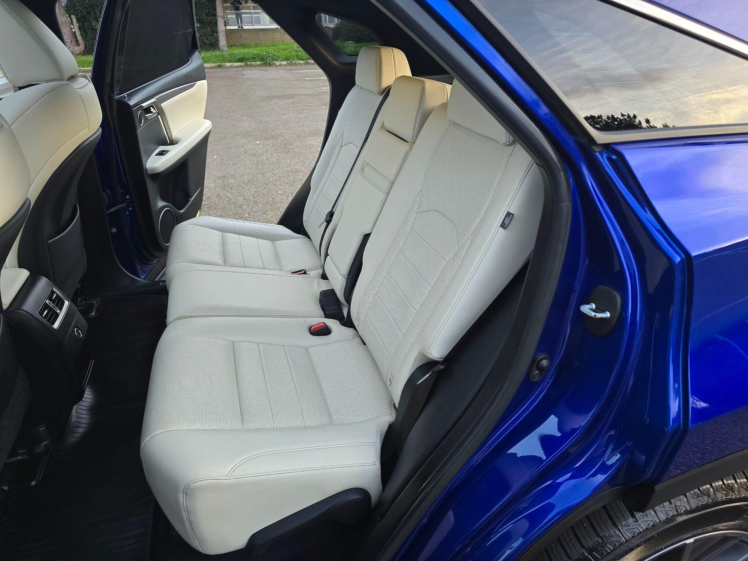 Used Lexus RX 2019 for sale - 76573075: Photo 73