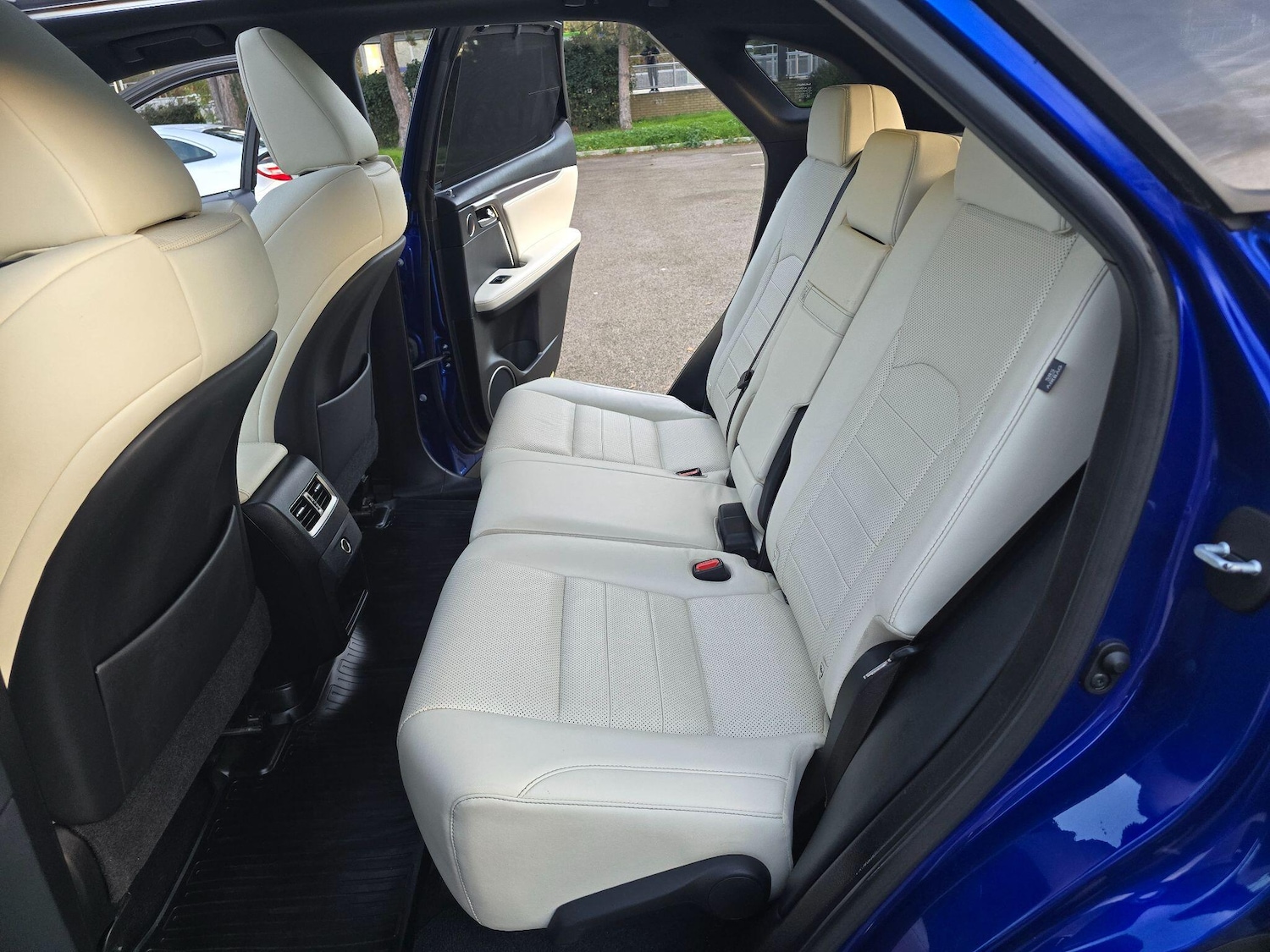 Used Lexus RX 2019 for sale - 76573075: Photo 74