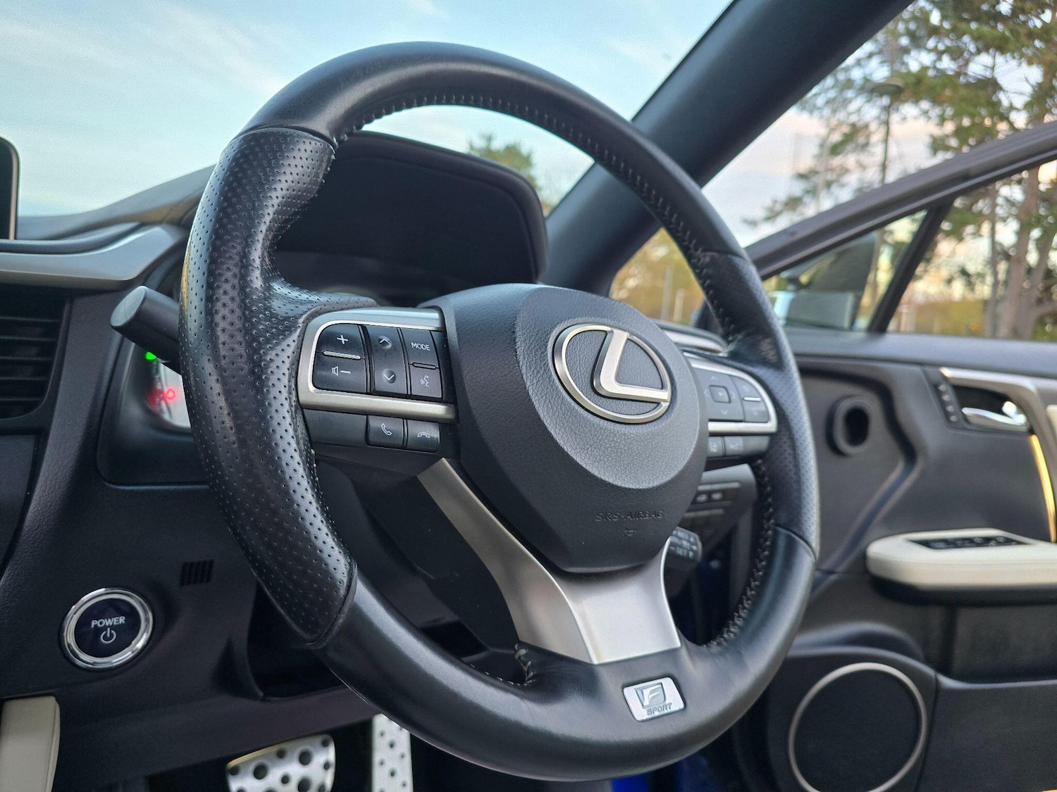 Used Lexus RX 2019 for sale - 76573075: Photo 91