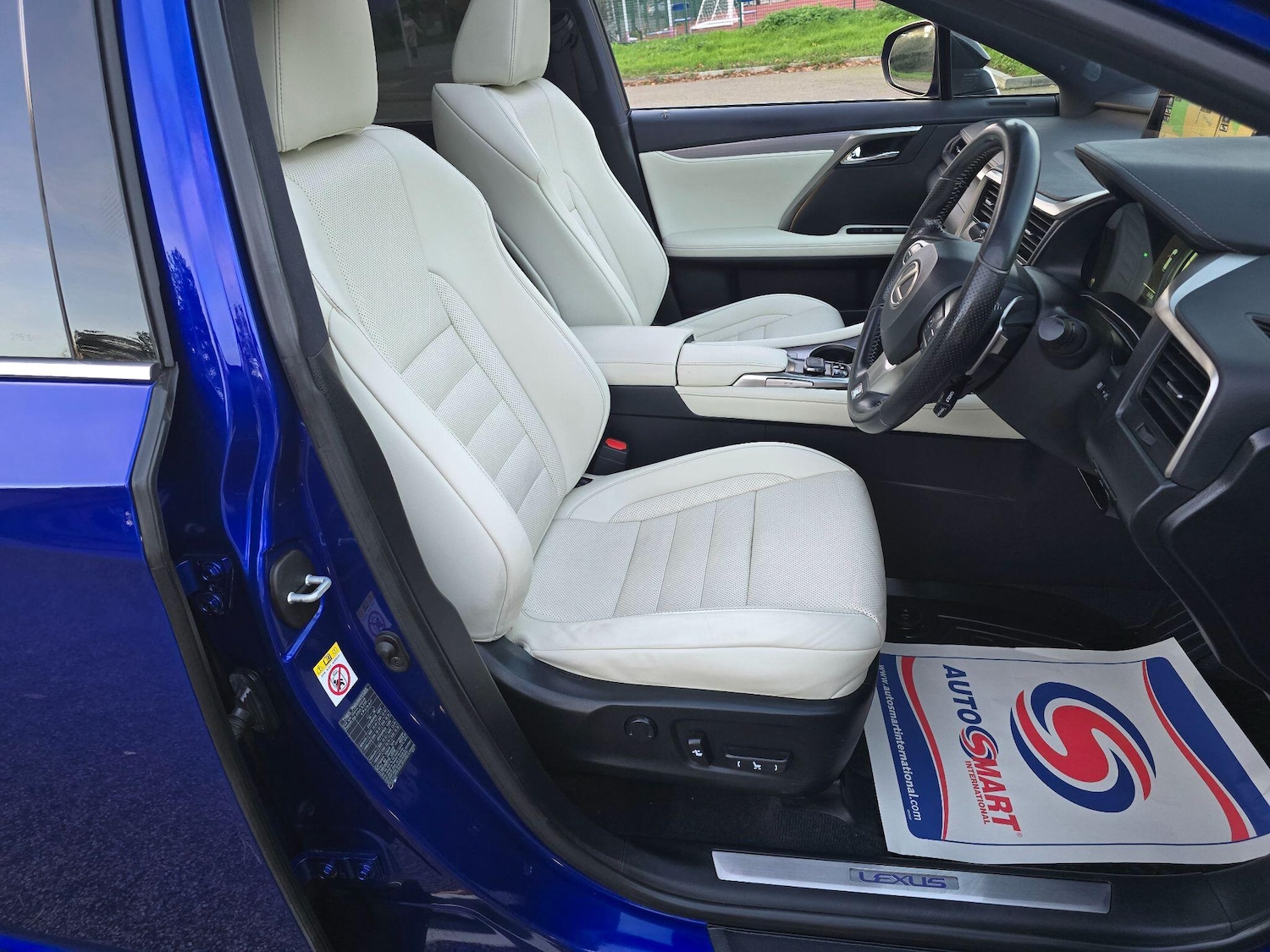 Used Lexus RX 2019 for sale - 76573075: Photo 95