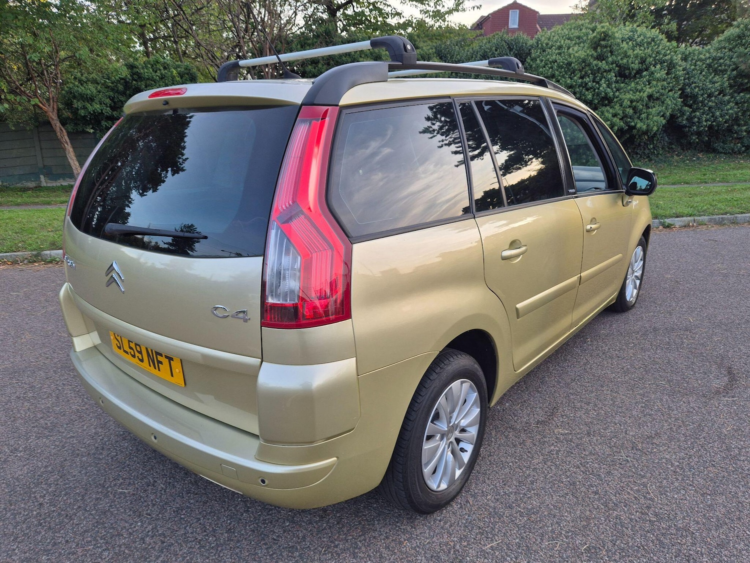 Vehicle 28