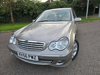 Used Mercedes-Benz C-Class 2006 for sale - 76073036: Photo