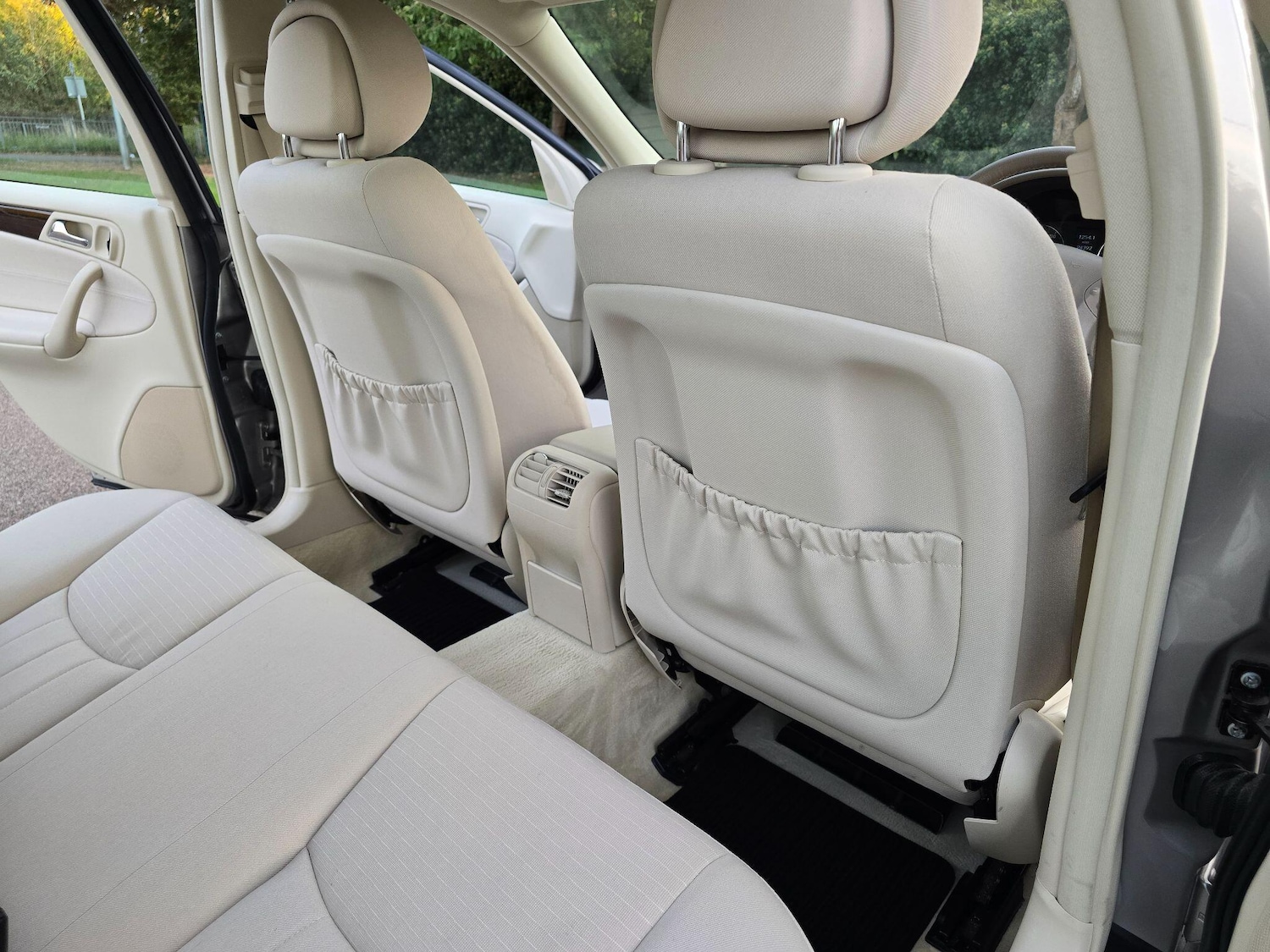 Used Mercedes-Benz C-Class 2006 for sale - 76073036: Photo 68