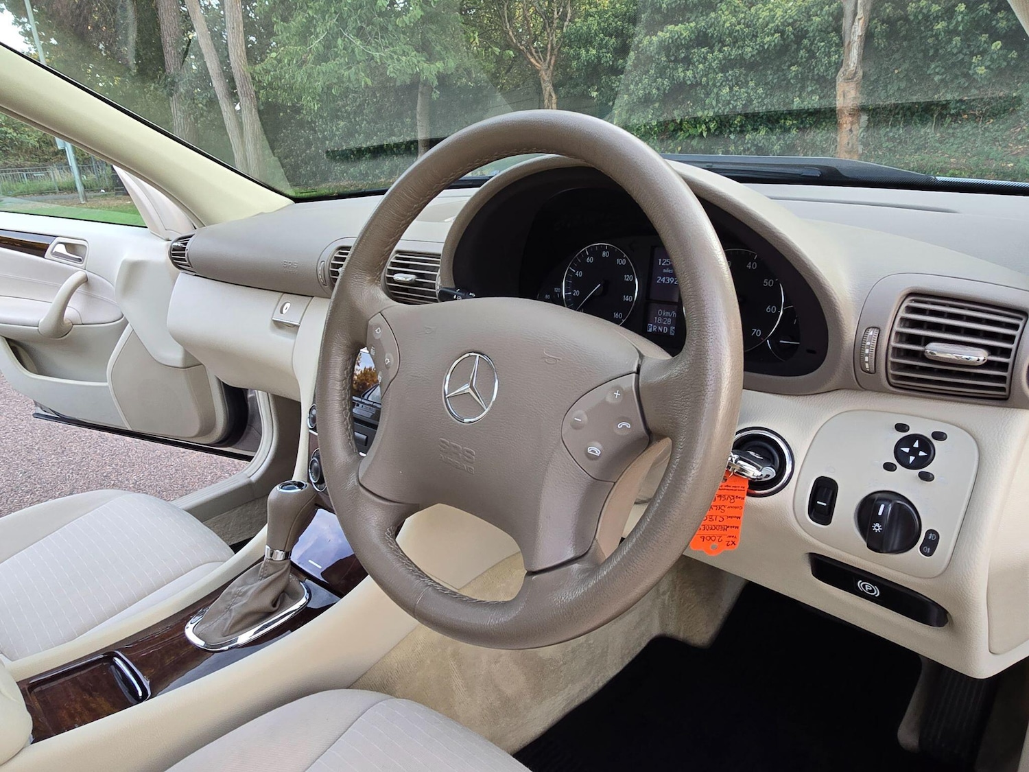 Used Mercedes-Benz C-Class 2006 for sale - 76073036: Photo 75