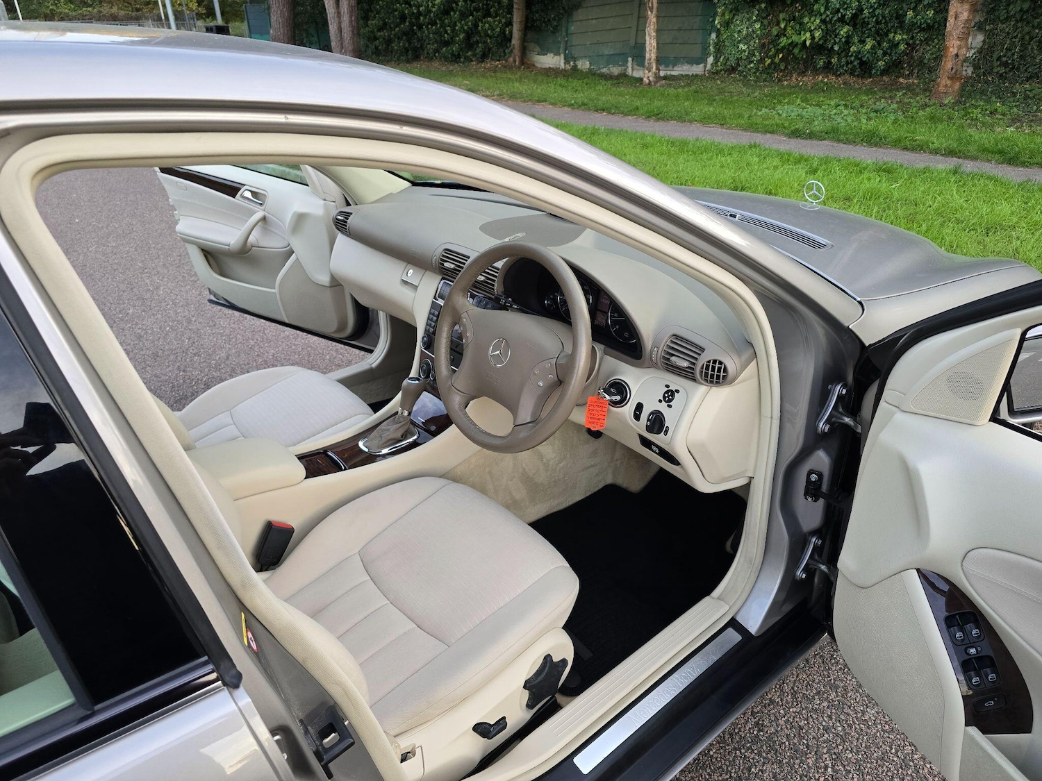 Used Mercedes-Benz C-Class 2006 for sale - 76073036: Photo 78