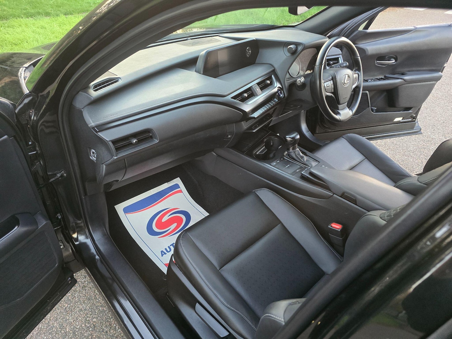 Used Lexus UX 2022 for sale - 76657016: Photo 68