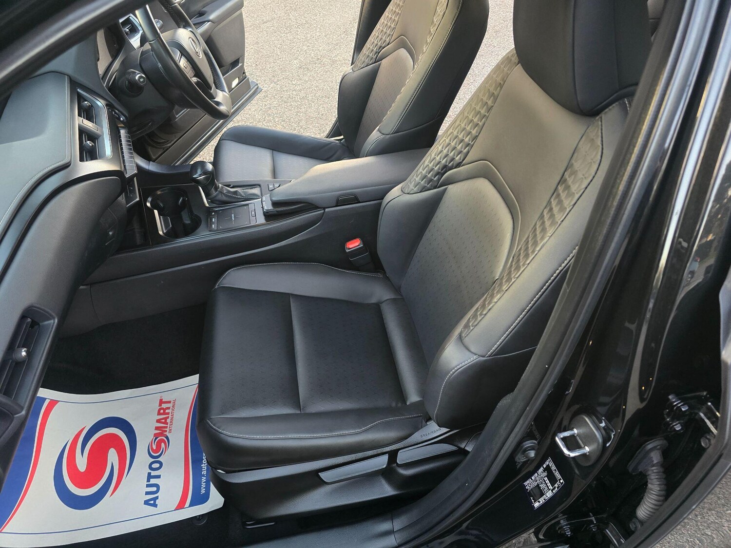 Used Lexus UX 2022 for sale - 76657016: Photo 69