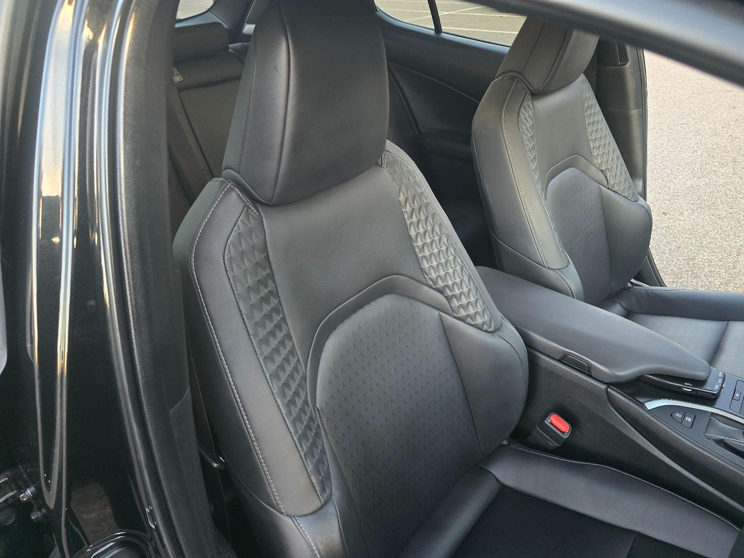 Used Lexus UX 2022 for sale - 76657016: Photo 89