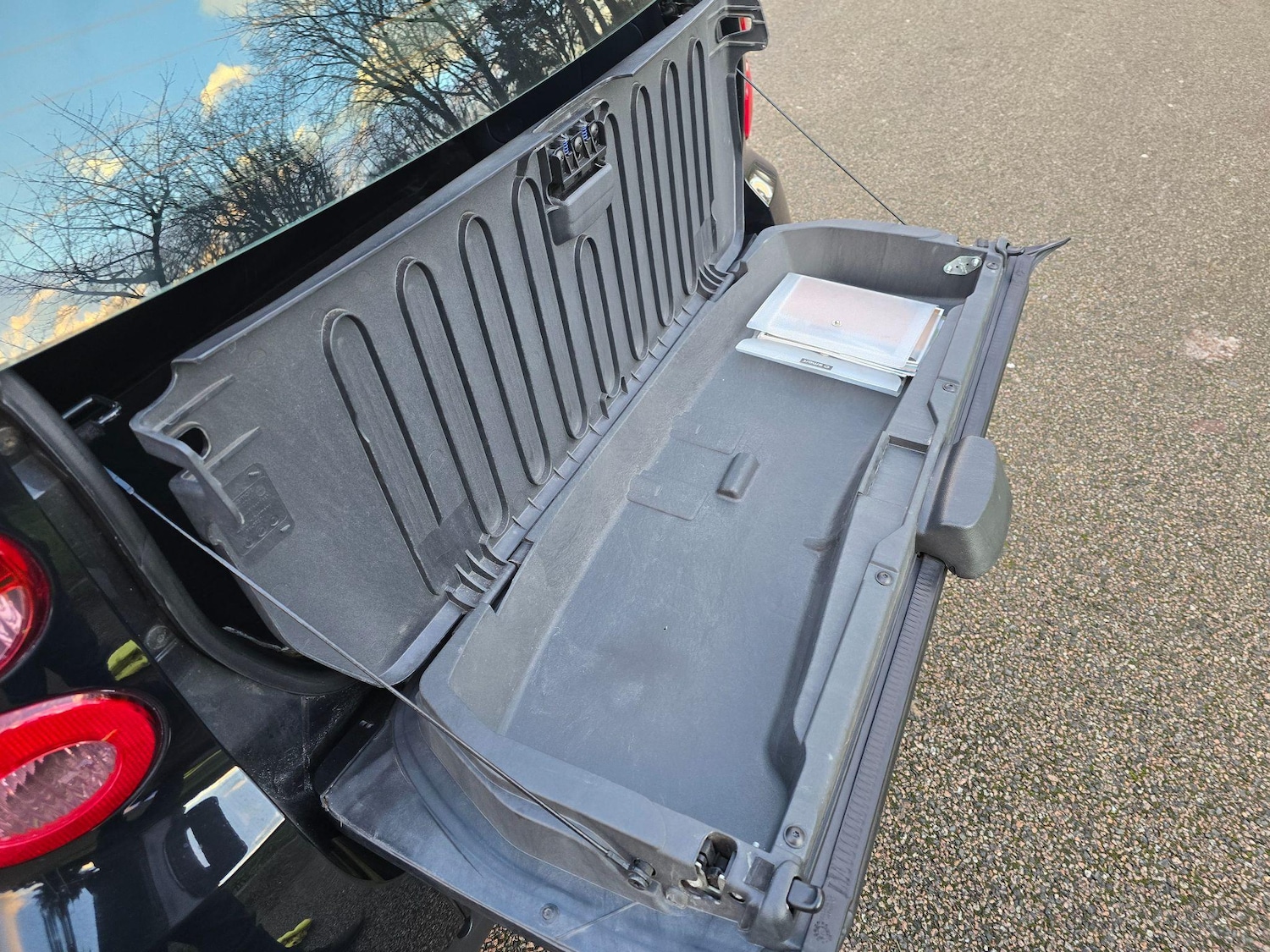 Vehicle 27