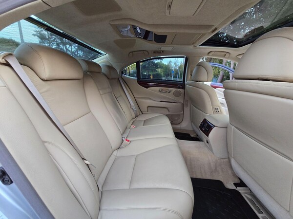 Used Lexus LS 2008 for sale - 76200208: Photo 100