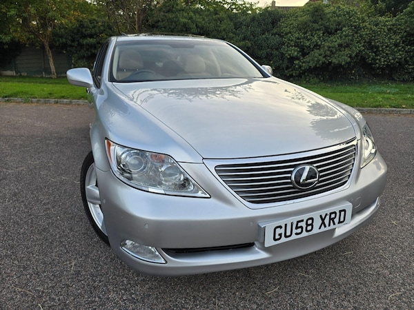 Used Lexus LS 2008 for sale - 76200208: Photo 17
