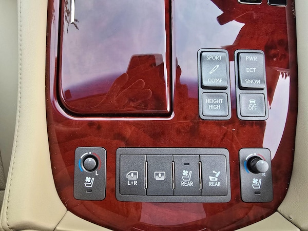 Used Lexus LS 2008 for sale - 76200208: Photo 84