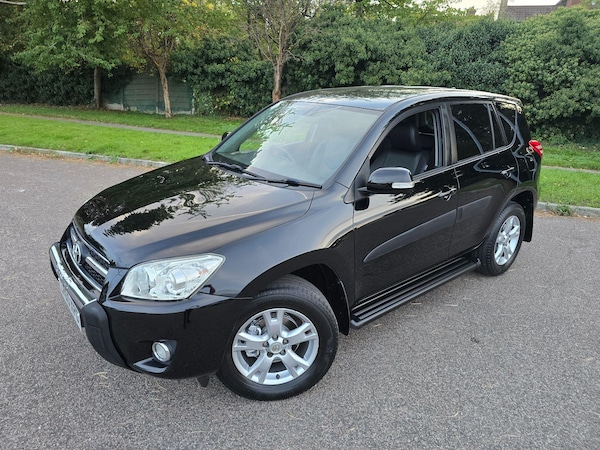 Used Toyota RAV4 2010 for sale - 76166674: Photo 18