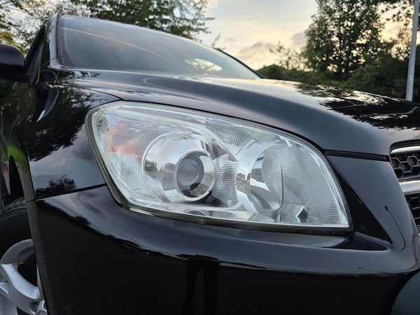 Used Toyota RAV4 2010 for sale - 76166674: Photo 35