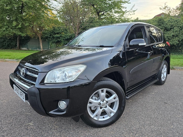 Used Toyota RAV4 2010 for sale - 76166674: Photo 3