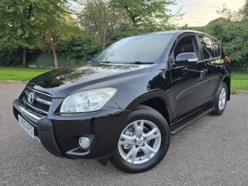 Used Toyota RAV4 2010 for sale - 76166674: Photo 3