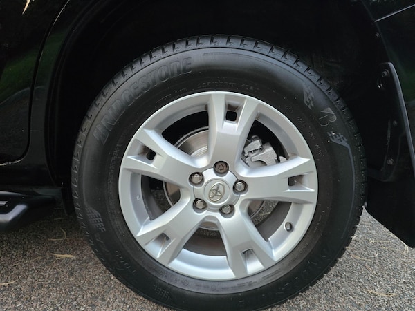 Used Toyota RAV4 2010 for sale - 76166674: Photo 47