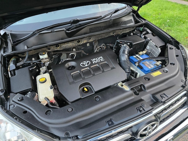 Used Toyota RAV4 2010 for sale - 76166674: Photo 52