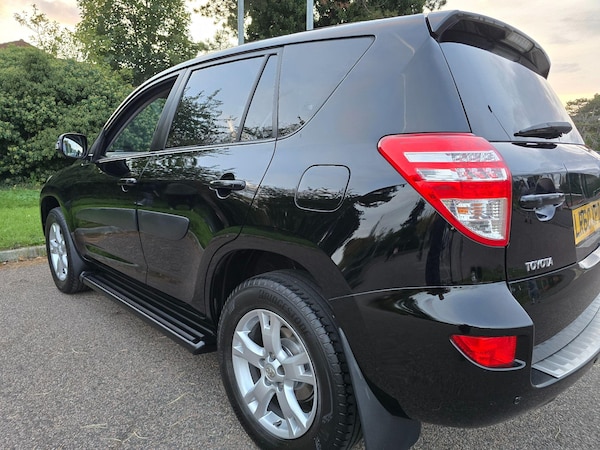 Used Toyota RAV4 2010 for sale - 76166674: Photo 66