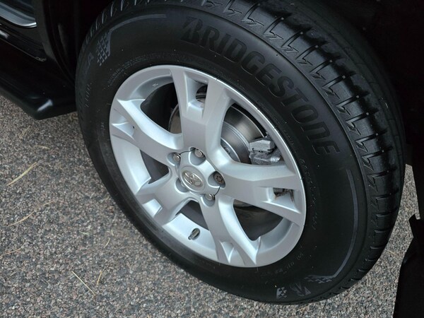 Used Toyota RAV4 2010 for sale - 76166674: Photo 75