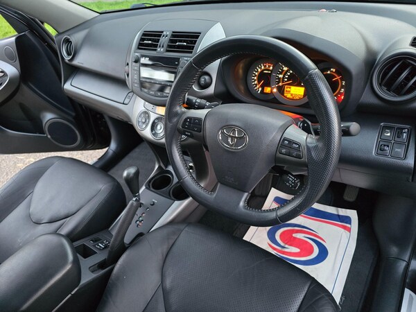 Used Toyota RAV4 2010 for sale - 76166674: Photo 89