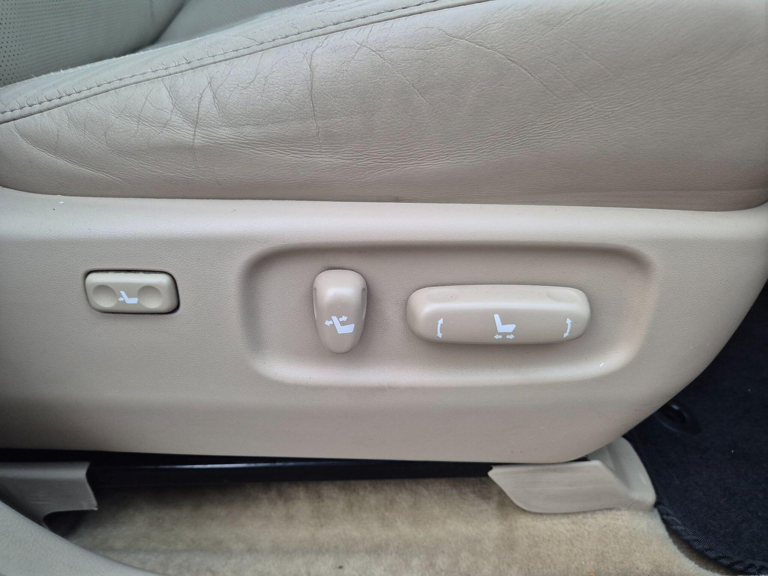 Used Lexus RX 2005 for sale - 76584889: Photo 51