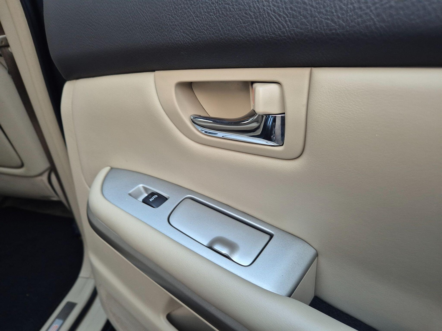 Used Lexus RX 2005 for sale - 76584889: Photo 61