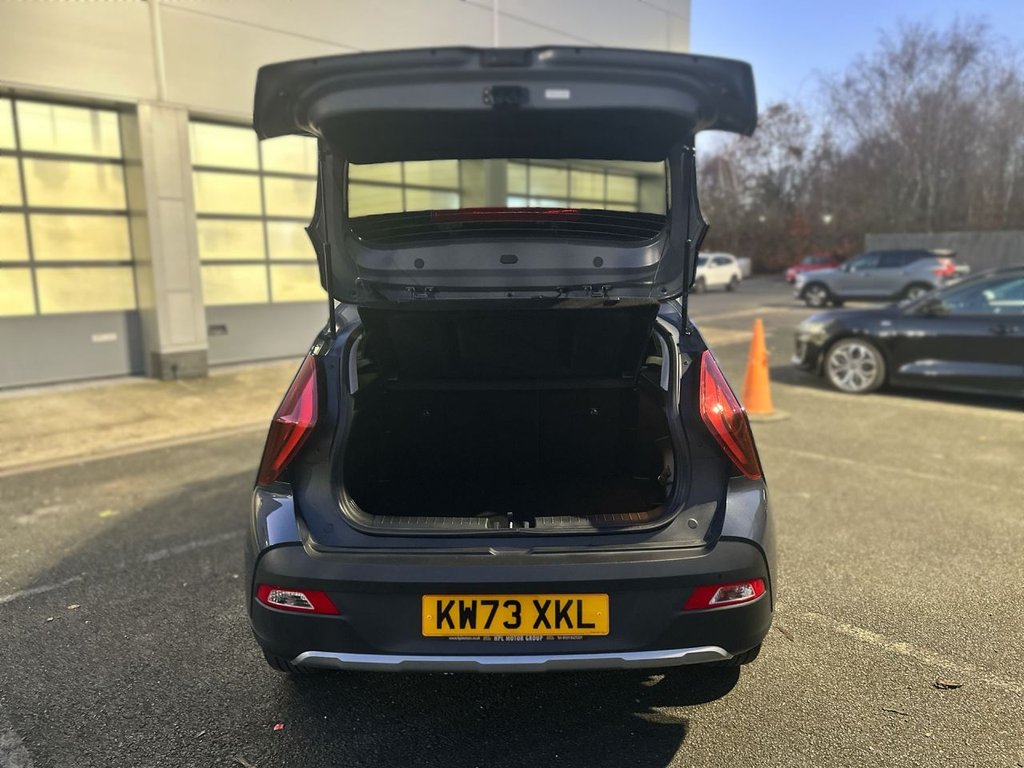 Used Hyundai BAYON 2024 for sale - 76792310: Photo 10