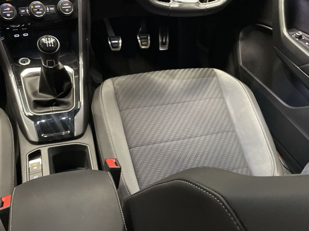 Used Volkswagen T-Roc 2020 for sale - 77636670: Photo 15