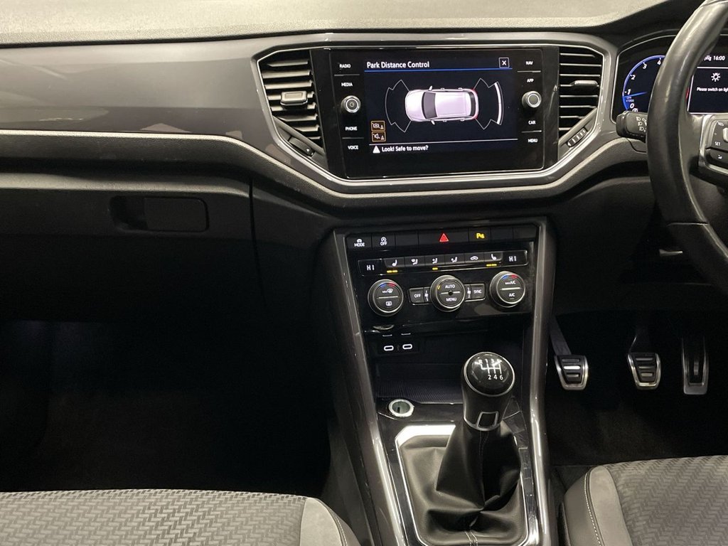 Used Volkswagen T-Roc 2020 for sale - 77636670: Photo 16