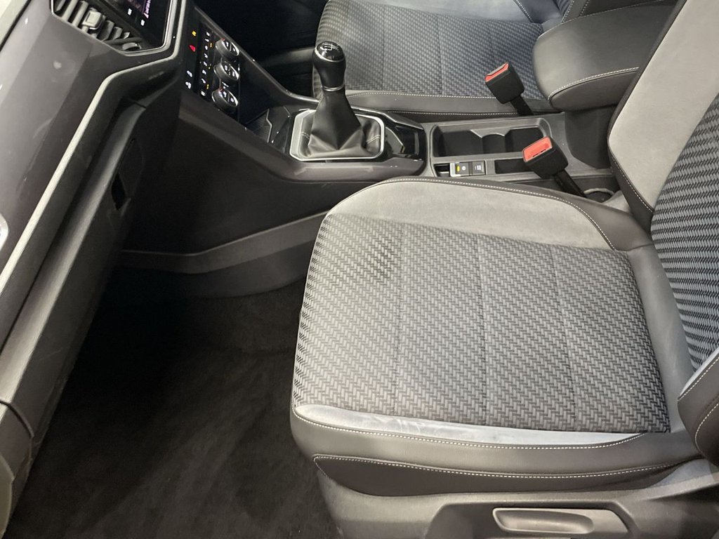 Used Volkswagen T-Roc 2020 for sale - 77636670: Photo 17