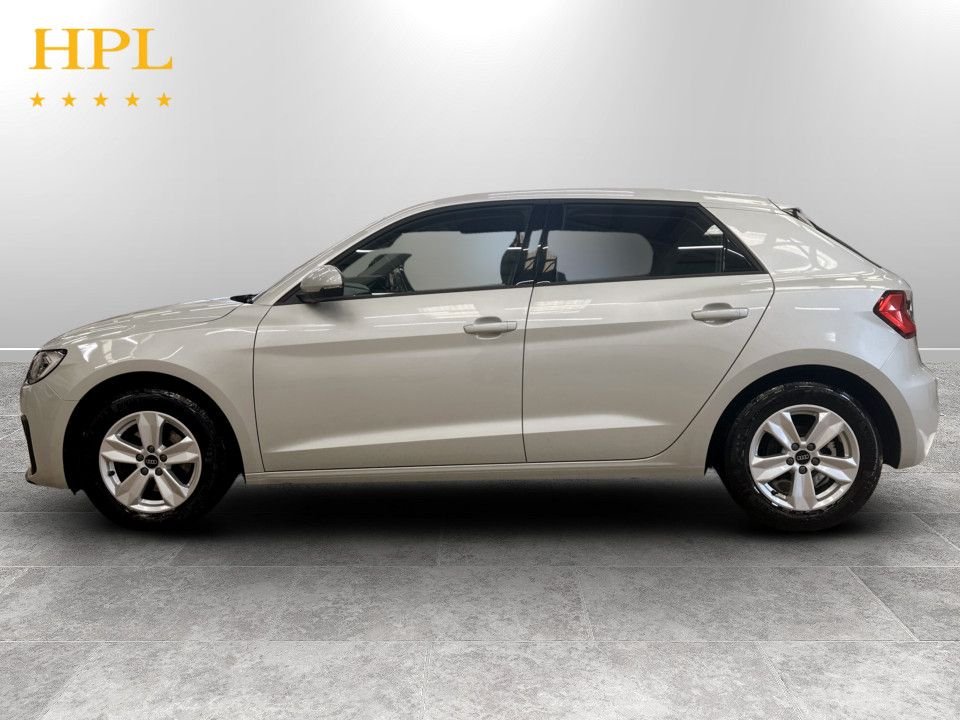 Used Audi A1 2023 for sale - 77966858: Photo 4