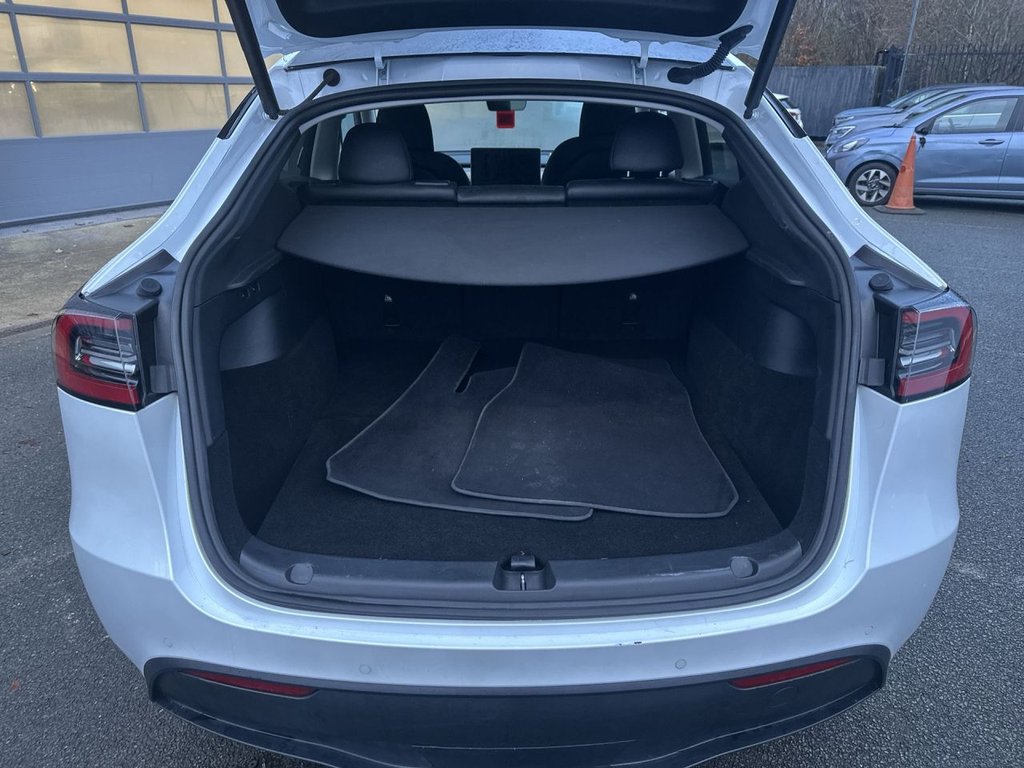 Used Tesla Model Y 2022 for sale - 77725806: Photo 12